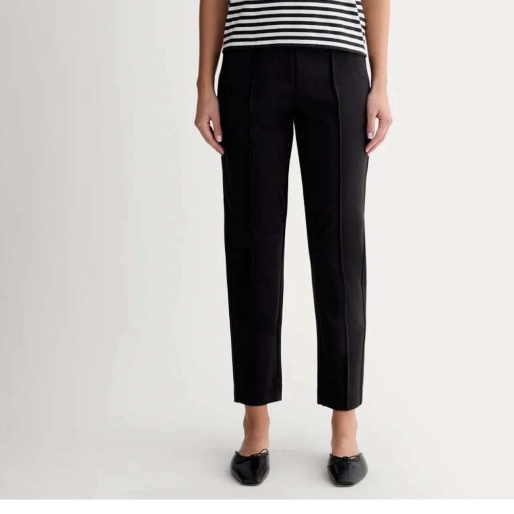 Everlane The Dream Pant Black Pintuck Tapered‎ Size S